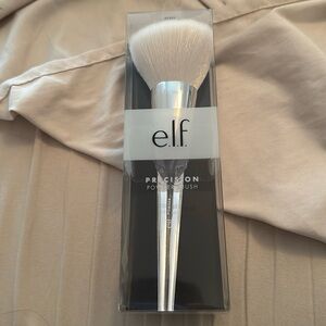 BNIB ELF PRECISION POWDER BRUSH